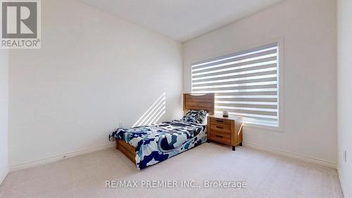 61 Conarty Crescent, Whitby, ON - Indoor Photo Showing Bedroom