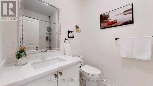 61 Conarty Crescent, Whitby, ON - Indoor Photo Showing Bathroom