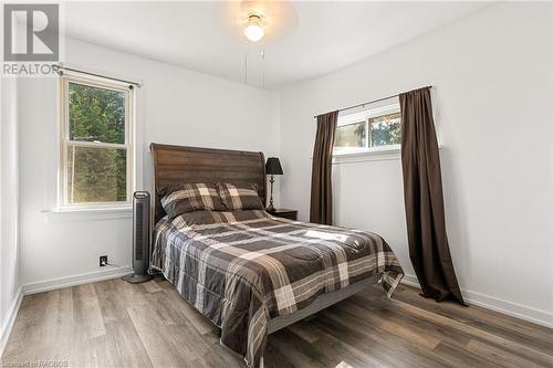 51 Main Street, Lions Head, ON - Indoor Photo Showing Bedroom