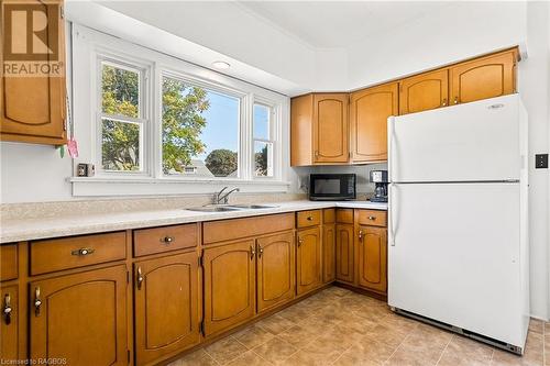 51 Main Street, Lions Head, ON - Indoor Photo Showing Kitchen With Double Sink