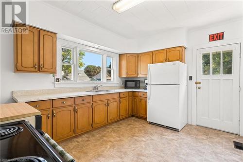 51 Main Street, Lions Head, ON - Indoor Photo Showing Kitchen With Double Sink