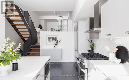 9B Gilead Place, Toronto (Moss Park), ON - Indoor Photo Showing Kitchen