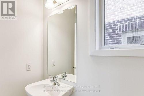 265 Flavelle Way, Smith-Ennismore-Lakefield, ON - Indoor Photo Showing Bathroom