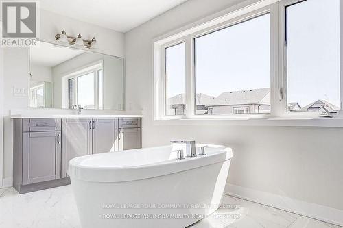 265 Flavelle Way, Smith-Ennismore-Lakefield, ON - Indoor Photo Showing Bathroom