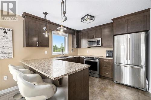 4152 Roger Stevens Drive, Smiths Falls, ON - Indoor Photo Showing Kitchen With Stainless Steel Kitchen With Upgraded Kitchen