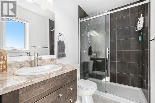 4152 Roger Stevens Drive, Smiths Falls, ON - Indoor Photo Showing Bathroom