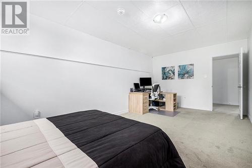 4152 Roger Stevens Drive, Smiths Falls, ON - Indoor Photo Showing Bedroom