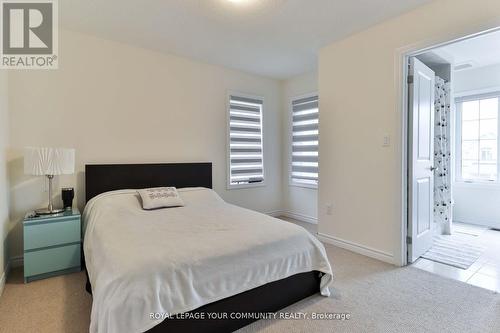 2173 Grainger Loop, Innisfil, ON - Indoor Photo Showing Bedroom