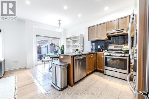 79 Mander Place N, Milton (Scott), ON - Indoor Photo Showing Kitchen With Stainless Steel Kitchen