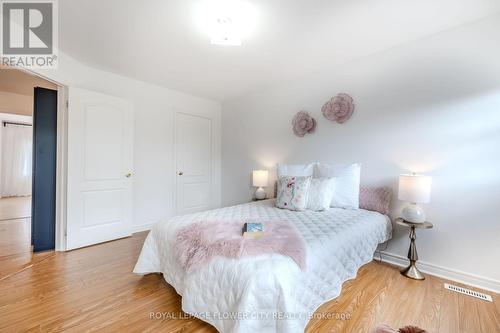 79 Mander Place N, Milton (Scott), ON - Indoor Photo Showing Bedroom