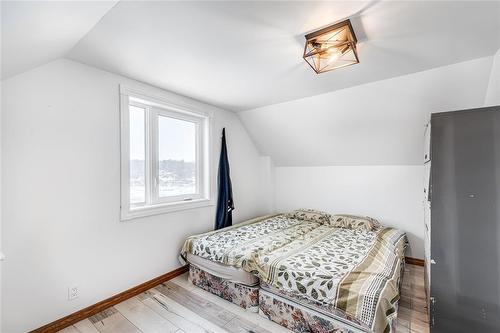 1928 Carriere Drive, St Adolphe, MB - Indoor Photo Showing Bedroom