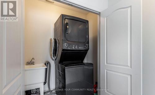 27 - 88 Decorso Drive, Guelph, ON - Indoor Photo Showing Laundry Room