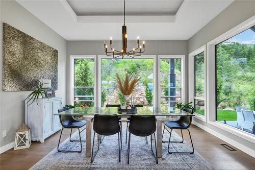 3965 Boss Creek Road, Vernon, BC - Indoor Photo Showing Dining Room