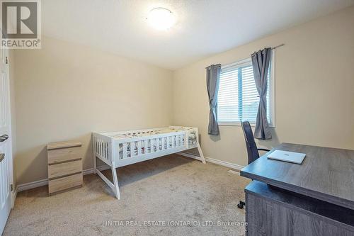 2711 Foxbend Link, London, ON - Indoor Photo Showing Bedroom