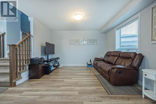 2711 Foxbend Link, London, ON - Indoor