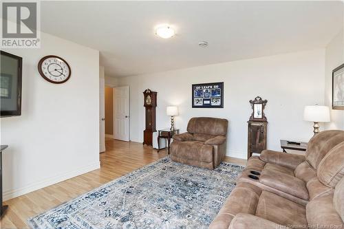 96 Forest Grove Road, Moncton, NB - Indoor Photo Showing Living Room