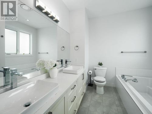 3955 Barnes Drive, Prince George, BC - Indoor Photo Showing Bathroom