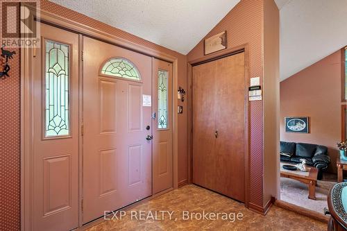 582 Duclos Point Road, Georgina, ON - Indoor Photo Showing Other Room