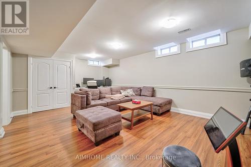 45 Darren Hill Trail, Markham, ON - Indoor