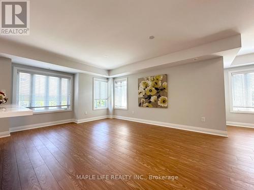 266 - 318 John Street, Markham (Aileen-Willowbrook), ON - Indoor Photo Showing Living Room