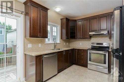 448 West Ridge Drive, Ottawa, ON - Indoor Photo Showing Kitchen