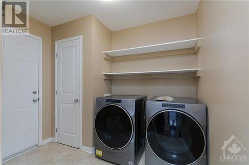 448 West Ridge Drive, Ottawa, ON - Indoor Photo Showing Laundry Room