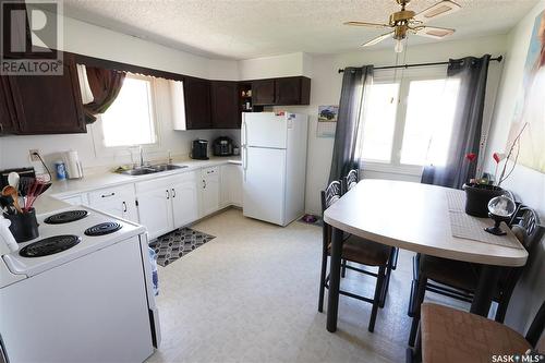 116 Bates Street, Earl Grey, SK - Indoor Photo Showing Kitchen With Double Sink