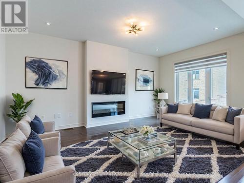 41 Cobriza Crescent, Brampton (Northwest Brampton), ON - Indoor Photo Showing Living Room With Fireplace