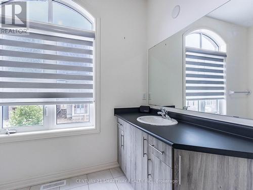 41 Cobriza Crescent, Brampton (Northwest Brampton), ON - Indoor Photo Showing Bathroom