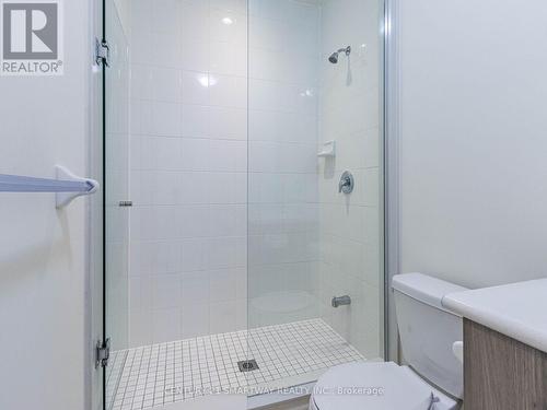 41 Cobriza Crescent, Brampton (Northwest Brampton), ON - Indoor Photo Showing Bathroom