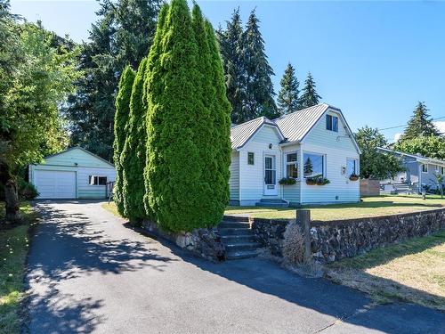 3869 Howard Ave, Royston, BC 