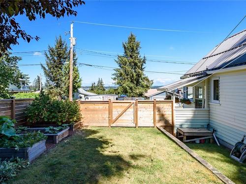 3869 Howard Ave, Royston, BC 