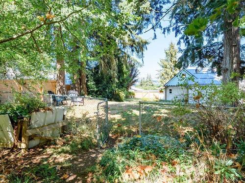 3869 Howard Ave, Royston, BC 