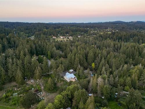 471 Green Mountain Rd, Saanich, BC 