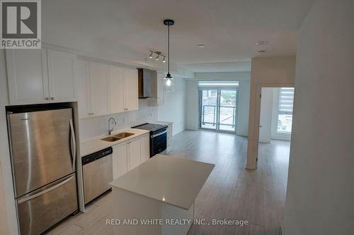 1105 - 55 Duke Street W, Kitchener, ON - Indoor Photo Showing Kitchen With Double Sink