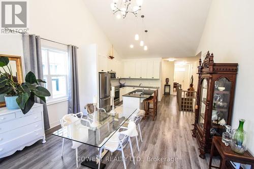 58 Paradise Grove, Niagara-On-The-Lake (Virgil), ON - Indoor Photo Showing Dining Room