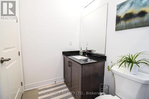 58 Paradise Grove, Niagara-On-The-Lake, ON - Indoor Photo Showing Bathroom