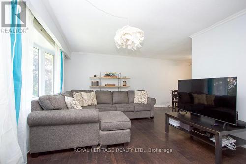 64 Huntingwood Drive, Quinte West, ON - Indoor Photo Showing Living Room