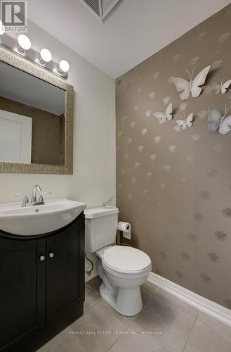 304 - 1940 Ironstone Drive, Burlington (Uptown), ON - Indoor Photo Showing Bathroom