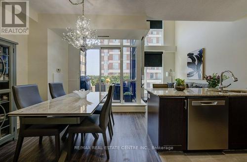 304 - 1940 Ironstone Drive, Burlington, ON - Indoor Photo Showing Dining Room