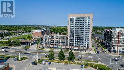 304 - 1940 Ironstone Drive, Burlington (Uptown), ON - Outdoor With View