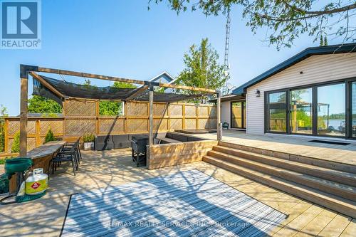 28 Eldonia Road, Kawartha Lakes, ON - Outdoor With Deck Patio Veranda