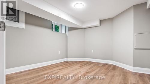 139 Longwood Road N, Hamilton, ON - Indoor Photo Showing Other Room