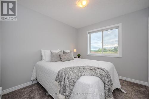 56 Keating Street, Guelph, ON - Indoor Photo Showing Bedroom