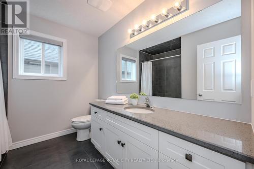 56 Keating Street, Guelph, ON - Indoor Photo Showing Bathroom