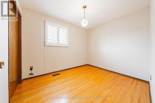 29 Seaton Place Drive, Hamilton (Stoney Creek), ON - Indoor Photo Showing Other Room