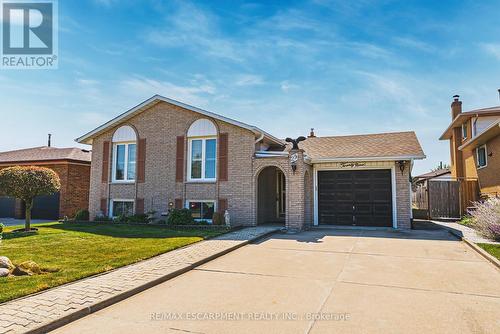 29 Seaton Place Drive, Hamilton (Stoney Creek), ON - Outdoor