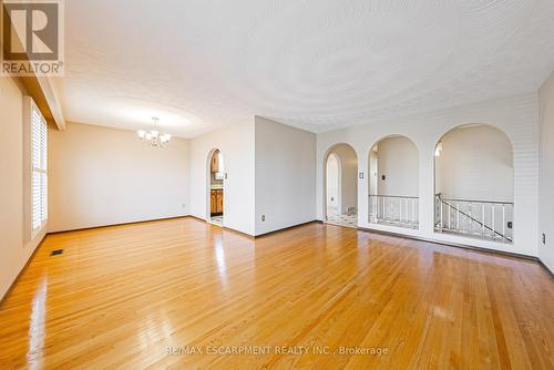 29 Seaton Place Drive, Hamilton (Stoney Creek), ON - Indoor Photo Showing Other Room