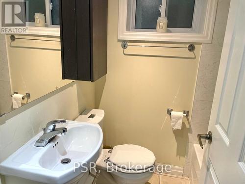 1 - 43 Broadview Avenue, Mississauga, ON - Indoor Photo Showing Bathroom