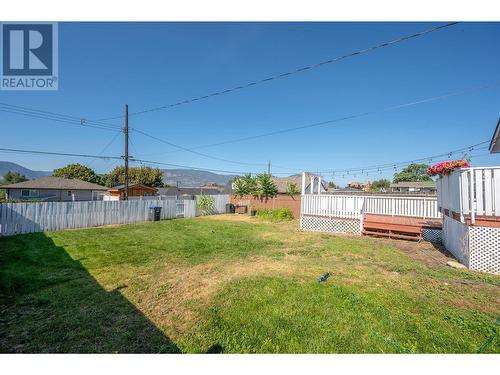 1011 Kilwinning Street, Penticton, BC - Outdoor